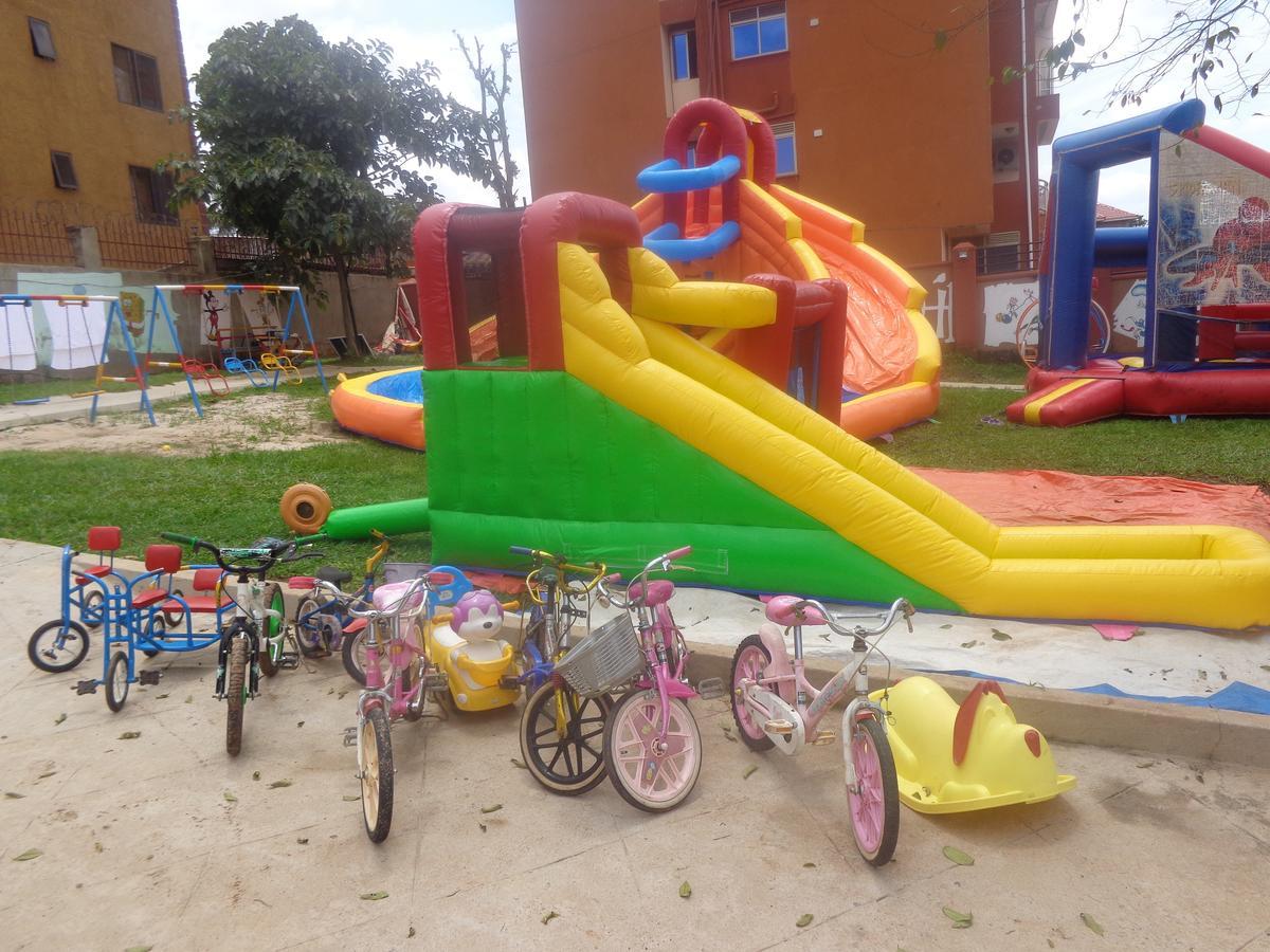 Unik Hotel Kireka Εξωτερικό φωτογραφία